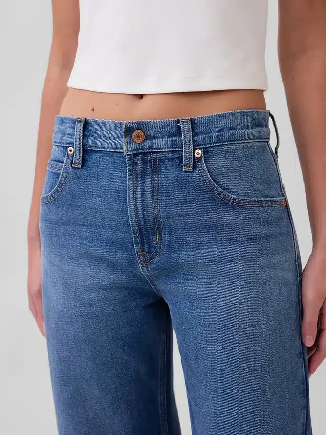 Jeans slim a vita media