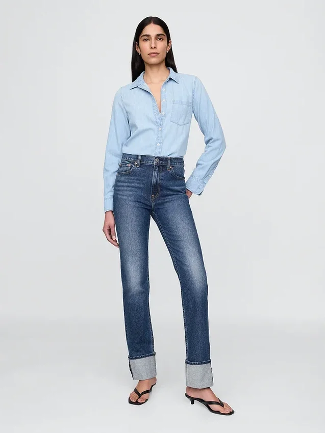 Jeans slim dritti a vita alta con risvolto in stile anni '90