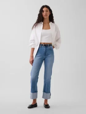 Jeans slim dritti a vita alta con risvolto in stile anni '90