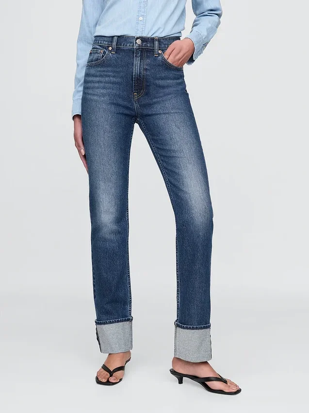Jeans slim dritti a vita alta con risvolto in stile anni '90