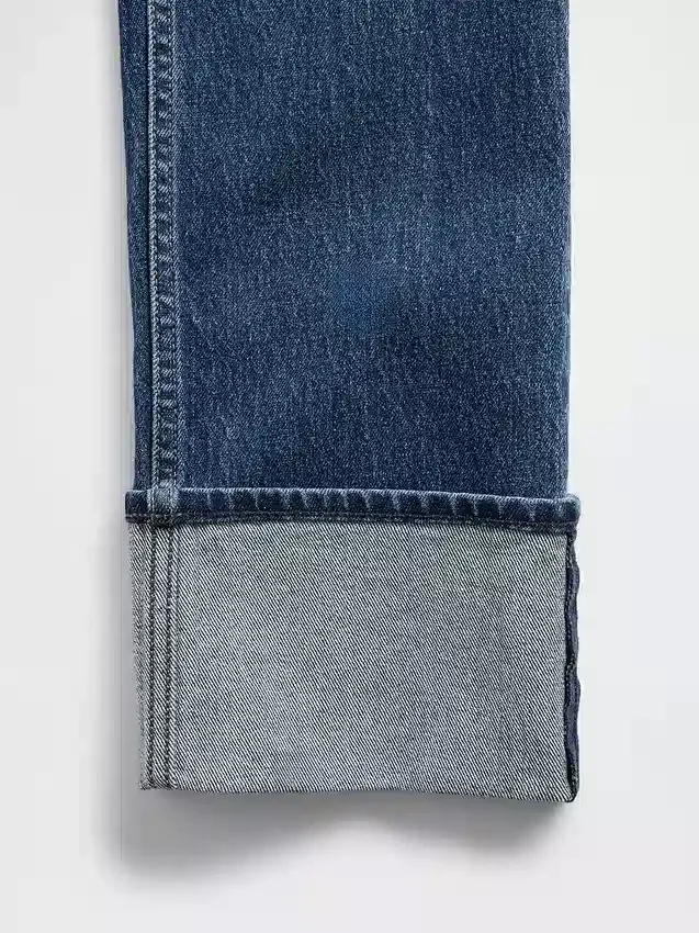 Jeans slim dritti a vita alta con risvolto in stile anni '90