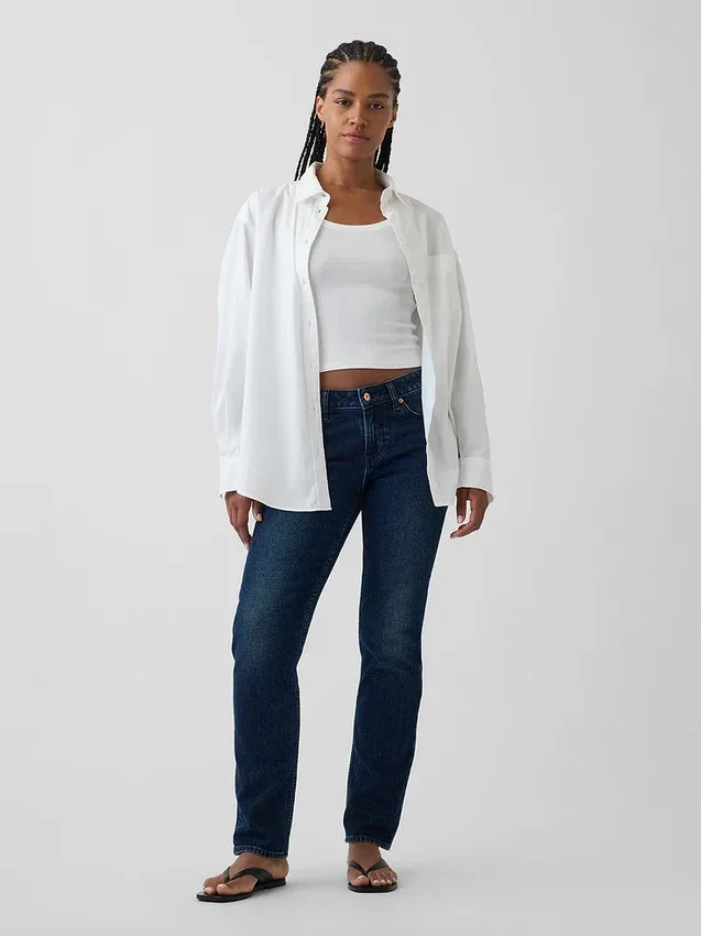 Jeans slim dritti a vita bassa in stile anni '90 per forme sinuose