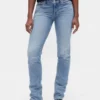 Jeans slim dritti a vita bassa in stile anni '90 per forme sinuose