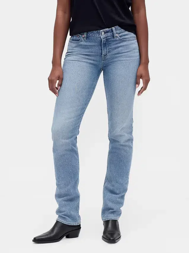 Jeans slim dritti a vita bassa in stile anni '90 per forme sinuose