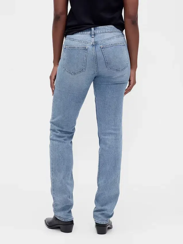 Jeans slim dritti a vita bassa in stile anni '90 per forme sinuose