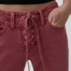 Jeans slim dritti con allacciatura in vita bassa in stile anni '90