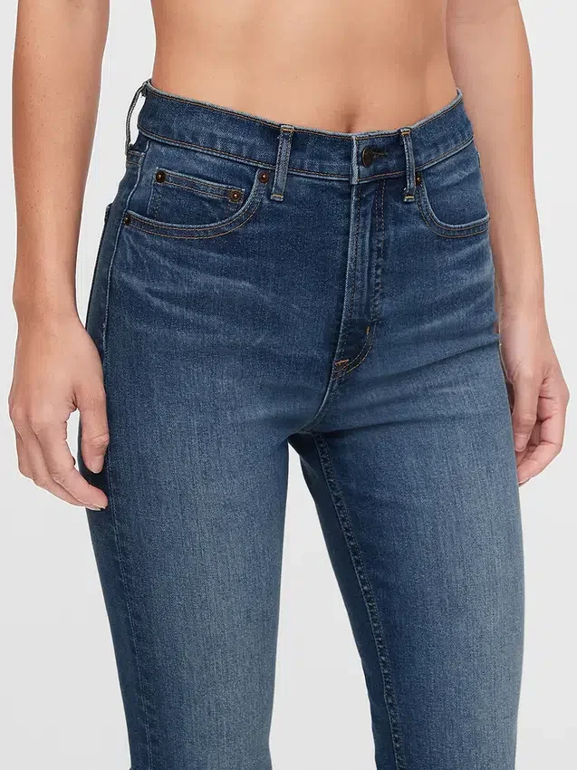 Jeans slim vintage a vita alta