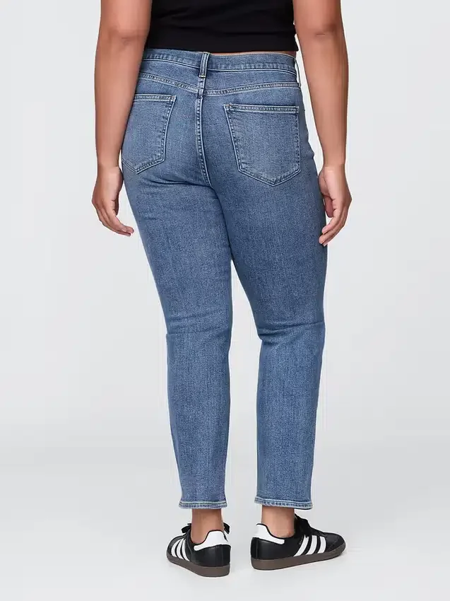Jeans slim vintage a vita alta