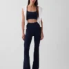 Leggings GapFit Smooth a vita alta con gamba a zampa di elefante