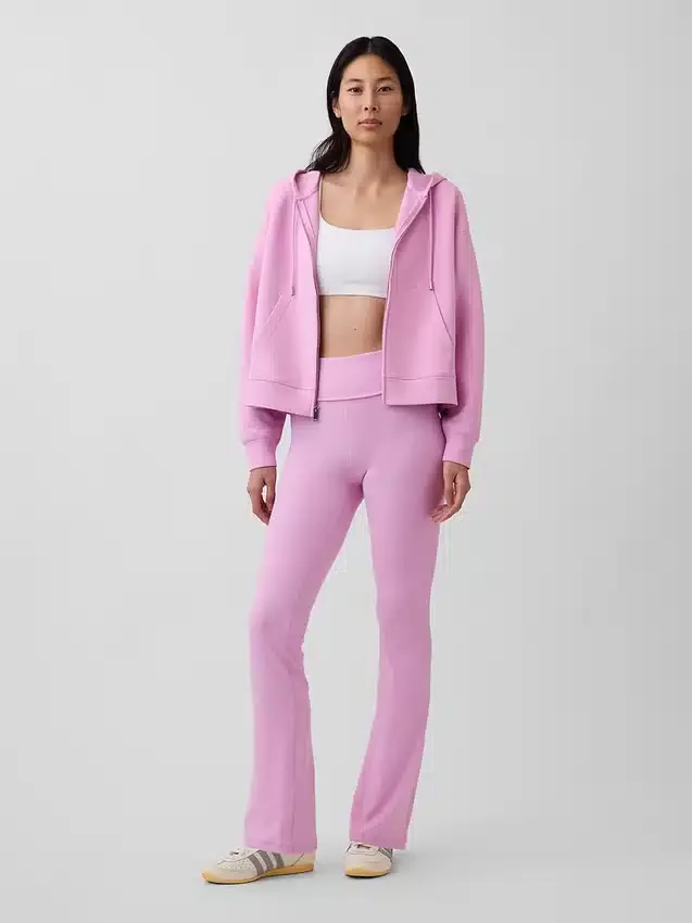 Leggings GapFit Smooth con vita ripiegabile e gamba leggermente svasata