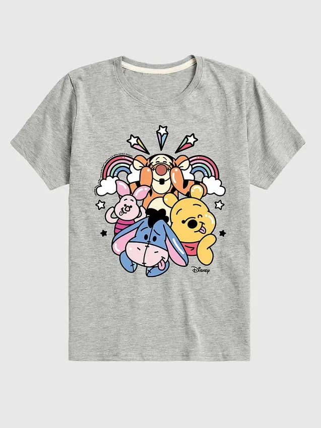 Maglietta a maniche corte con grafica “Winnie the Pooh e i suoi amici – Arcobaleno e stelle” per bambini piccoli in pantaloncini