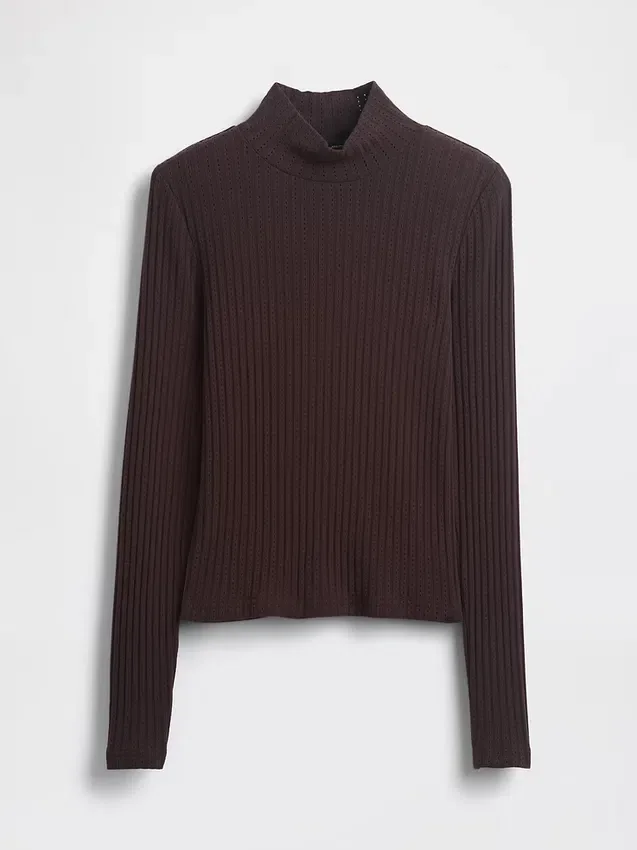 Maglione a collo alto corto a costine pointelle