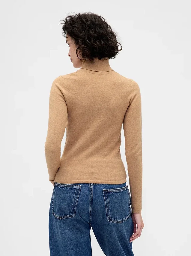 Maglione a collo alto elasticizzato CashSoft