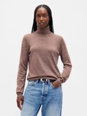 Maglione a collo alto in 100% lana merino