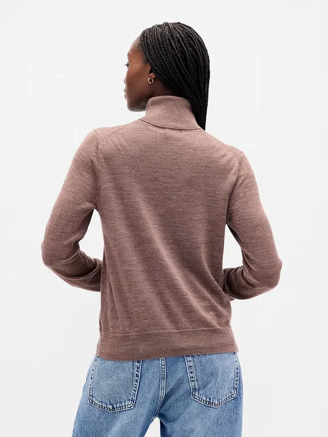 Maglione a collo alto in 100% lana merino