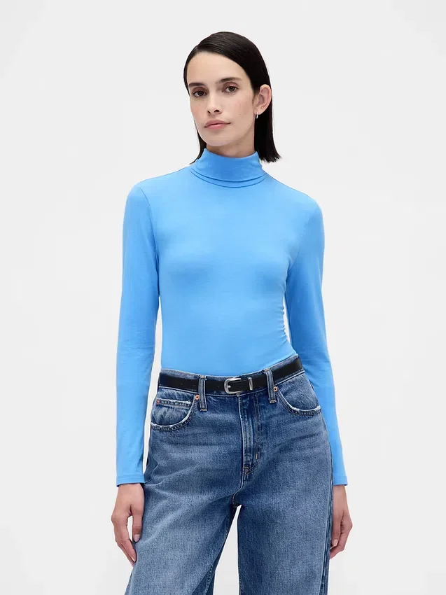 Maglione a collo alto leggerissimo