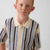 Maglione a righe all’uncinetto per bambini