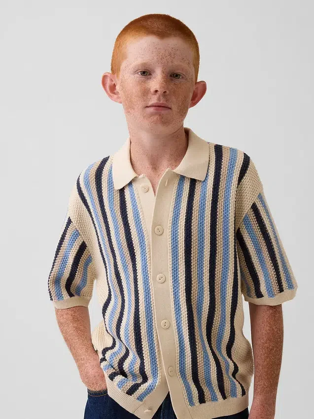 Maglione a righe all’uncinetto per bambini