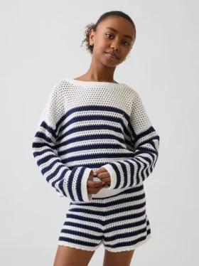Maglione a righe oversize all’uncinetto per bambini