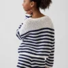 Maglione a righe oversize all’uncinetto per bambini