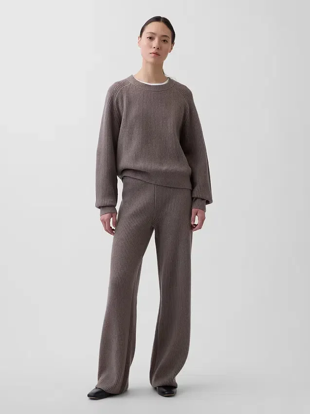 Maglione CashSoft dalla vestibilità comoda con lavorazione a trecce