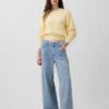 Maglione corto con maniche a campana in 100% cotone