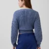 Maglione corto con maniche a campana in 100% cotone