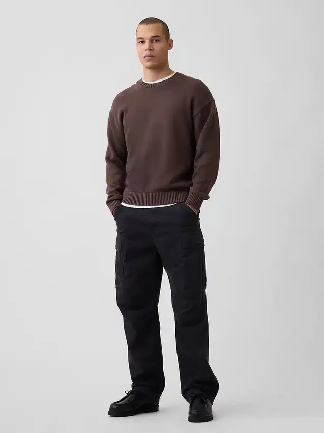 Maglione corto dal taglio morbido con collo rotondo