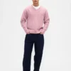 Maglione corto dal taglio morbido con scollo a V