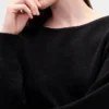 Maglione corto elasticizzato CashSoft con maniche a lanterna