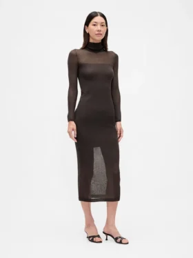 Maglione lungo in maglia trasparente con collo alto