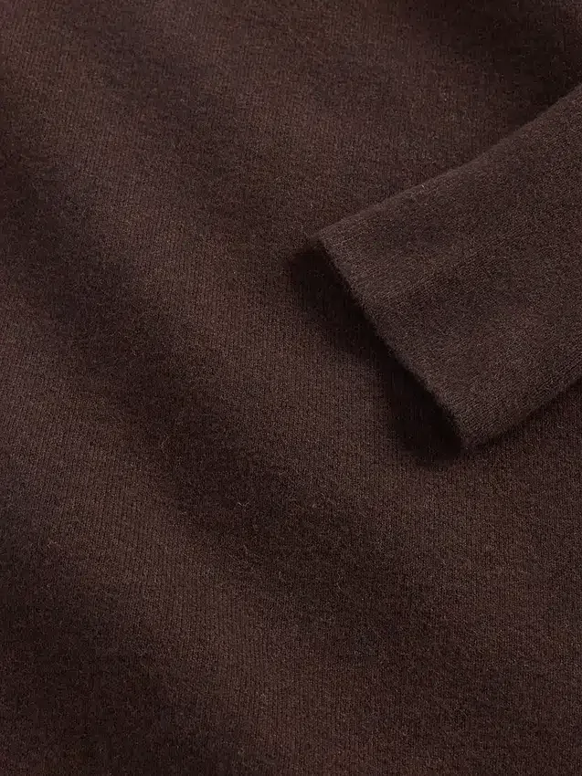 Maglione midi in maglia elasticizzata CashSoft con spalle scoperte