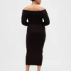 Maglione midi in maglia elasticizzata CashSoft con spalle scoperte
