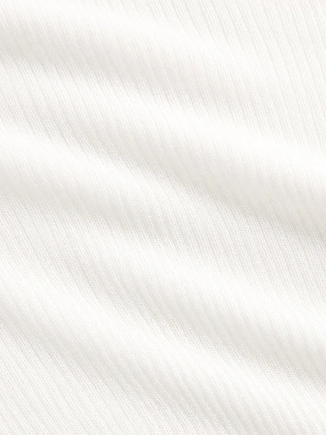 Maglione trasparente a collo alto