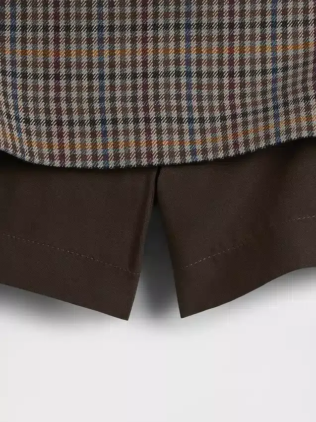 Mini gonna-pantaloncino a spina di pesce