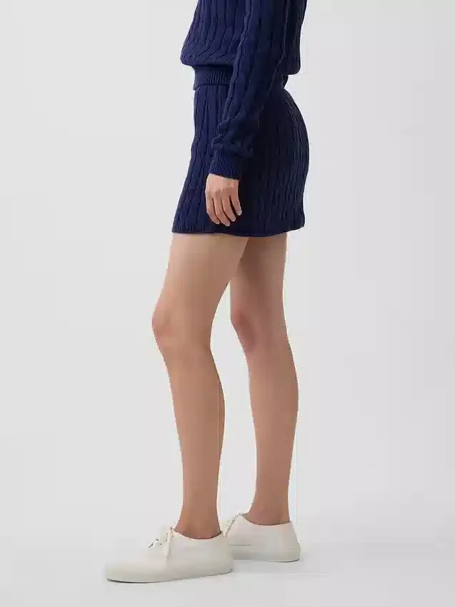 Mini gonna-pantaloncino in maglia a trecce 100% cotone