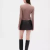 Mini gonna-pantaloncino in pelle vegana