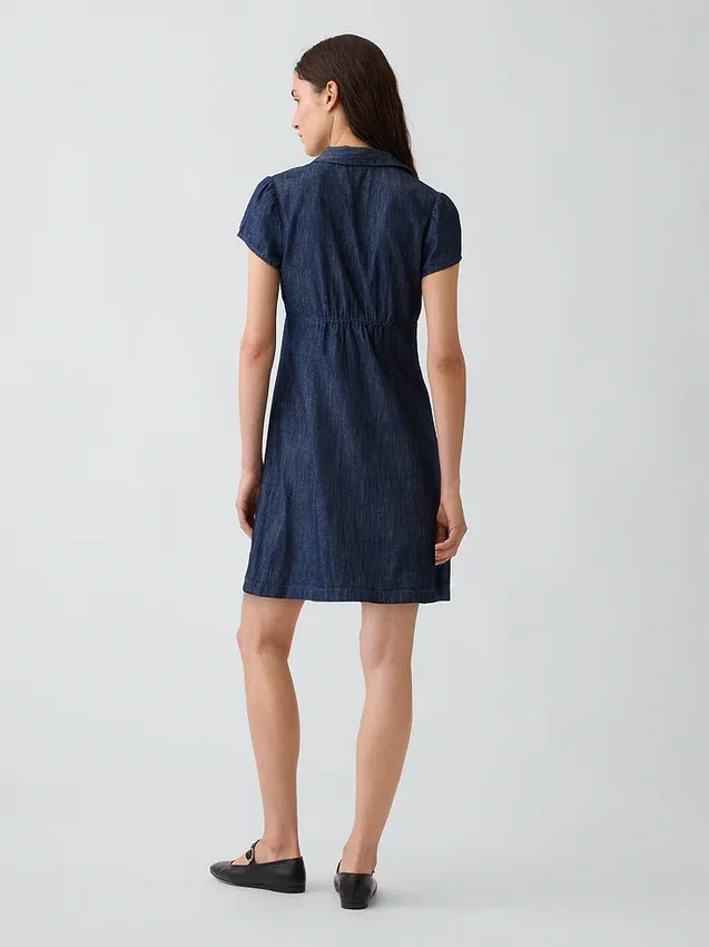 Miniabito a camicia con vita impero