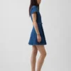 Miniabito a camicia in denim con cintura