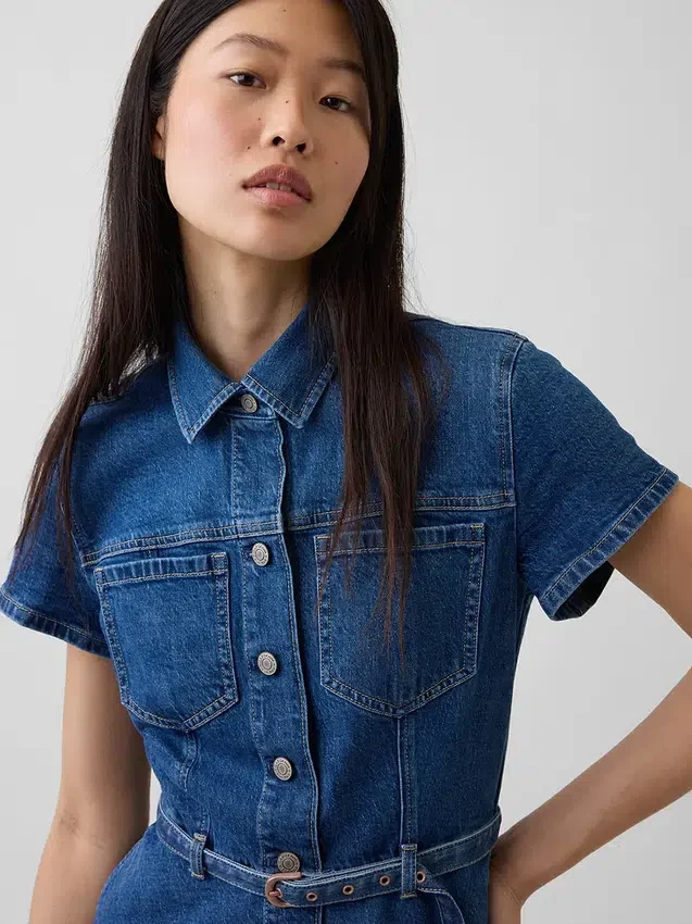 Miniabito a camicia in denim con cintura