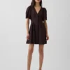 Miniabito a camicia in misto lino con vita stretta