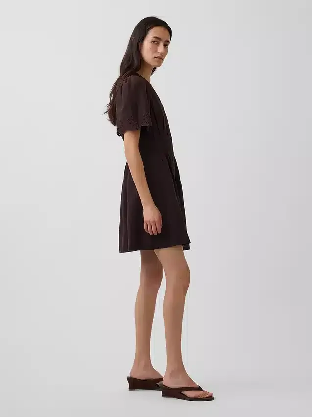Miniabito a camicia in misto lino con vita stretta