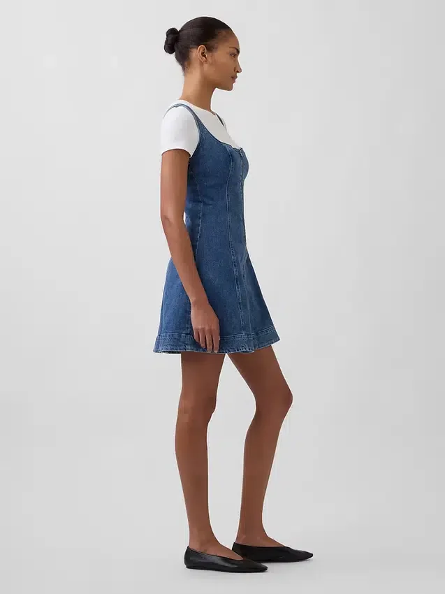 Miniabito in denim con chiusura frontale a zip