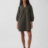 Miniabito in popeline con colletto Henley