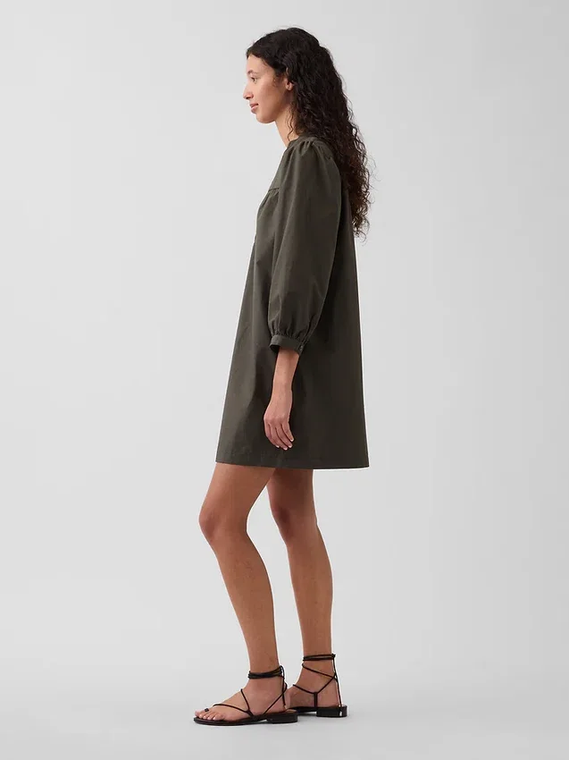 Miniabito in popeline con colletto Henley