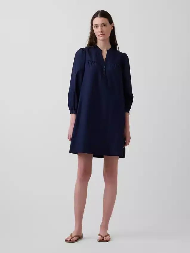 Miniabito in popeline con collo Henley