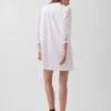 Miniabito in popeline con collo Henley
