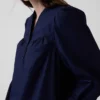 Miniabito in popeline con collo Henley