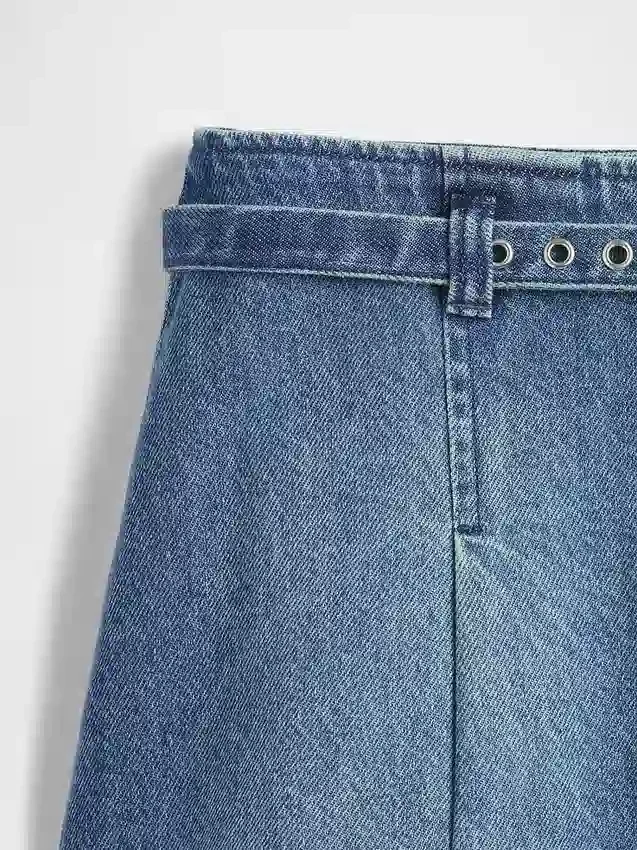 Minigonna in denim con cintura