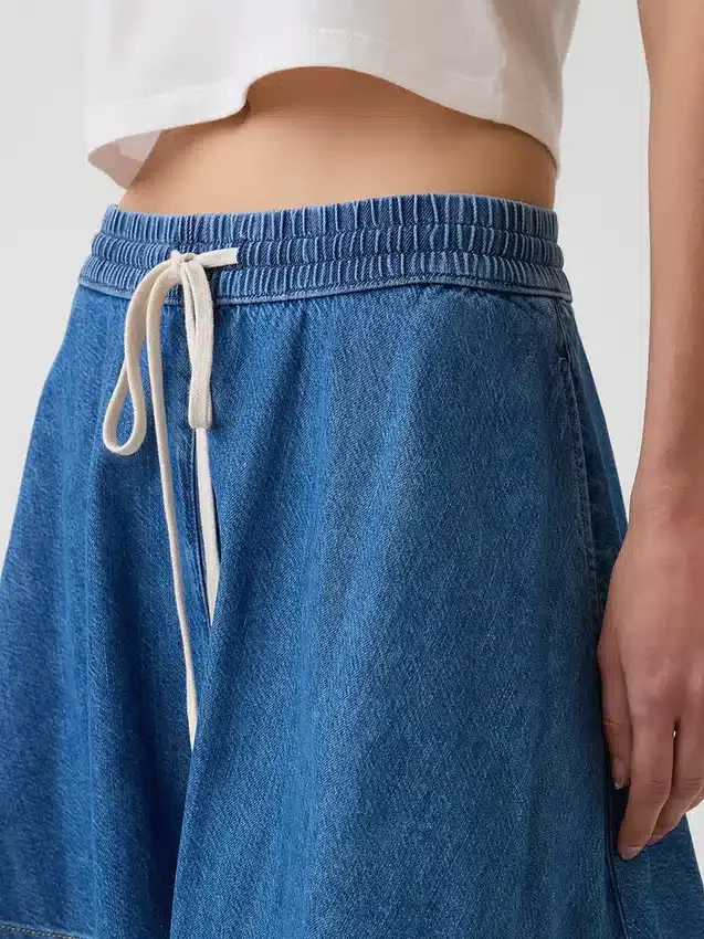 Minigonna in denim morbidissimo